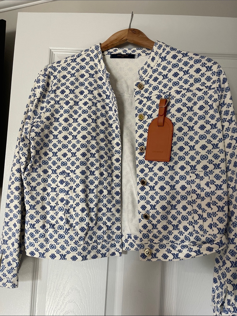 Blue & White Patterned Collarless Jacket